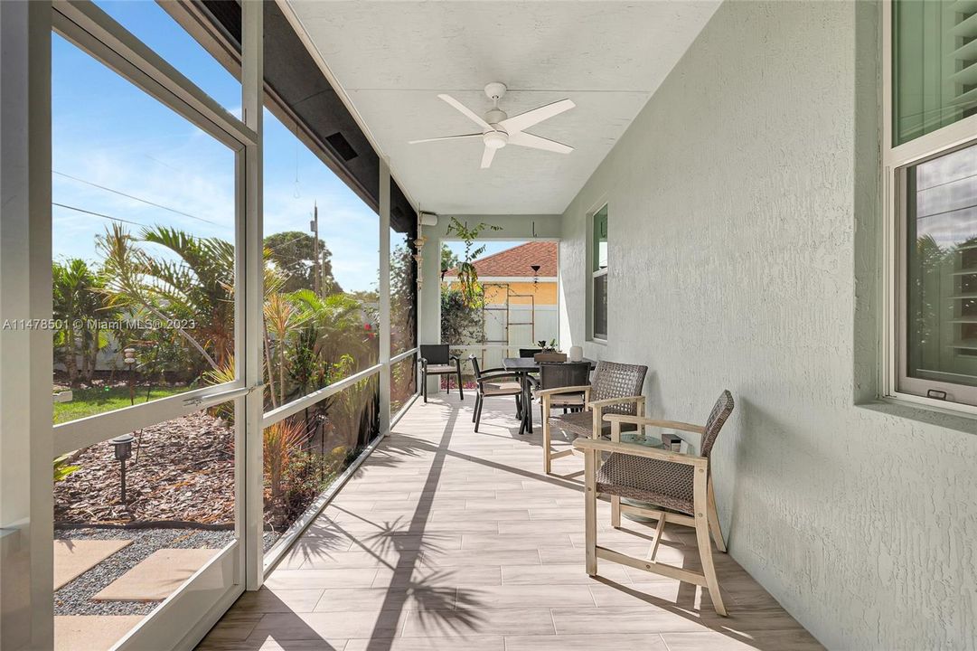 Recently Sold: $489,900 (4 beds, 2 baths, 2227 Square Feet)