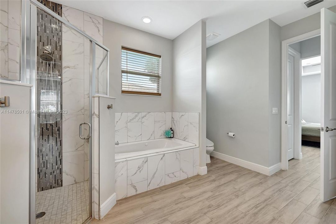 Recently Sold: $489,900 (4 beds, 2 baths, 2227 Square Feet)