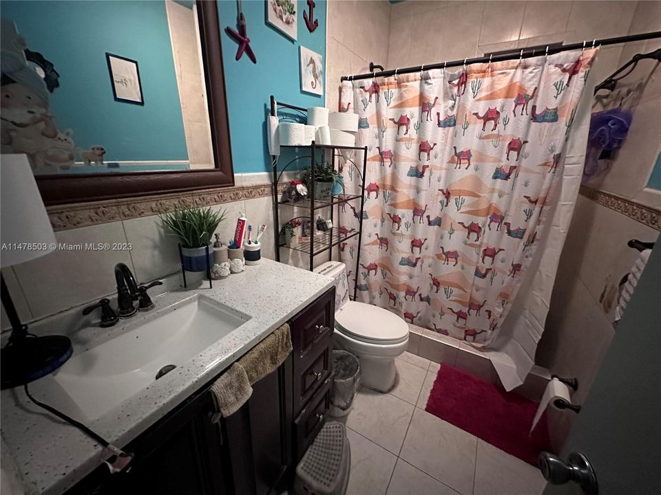 Recently Sold: $779,000 (0 beds, 0 baths, 1800 Square Feet)