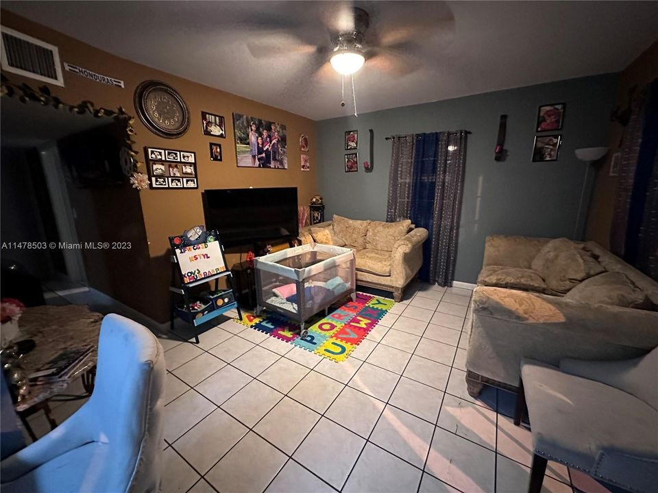 Recently Sold: $779,000 (0 beds, 0 baths, 1800 Square Feet)