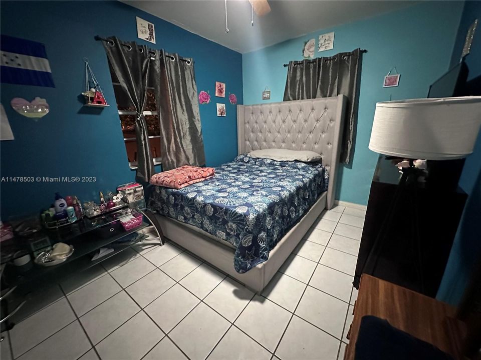 Recently Sold: $779,000 (0 beds, 0 baths, 1800 Square Feet)