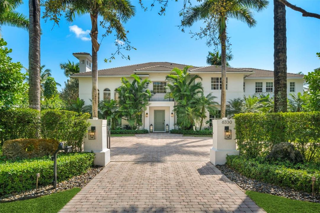Active With Contract: $6,995,000 (7 beds, 7 baths, 7076 Square Feet)