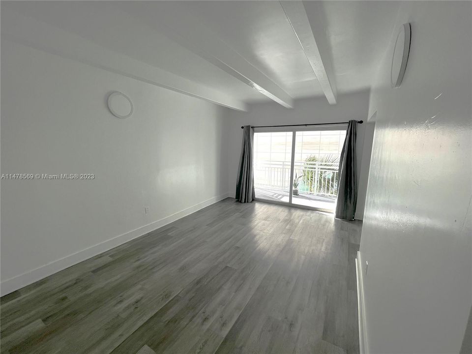 Recently Rented: $2,500 (1 beds, 1 baths, 658 Square Feet)