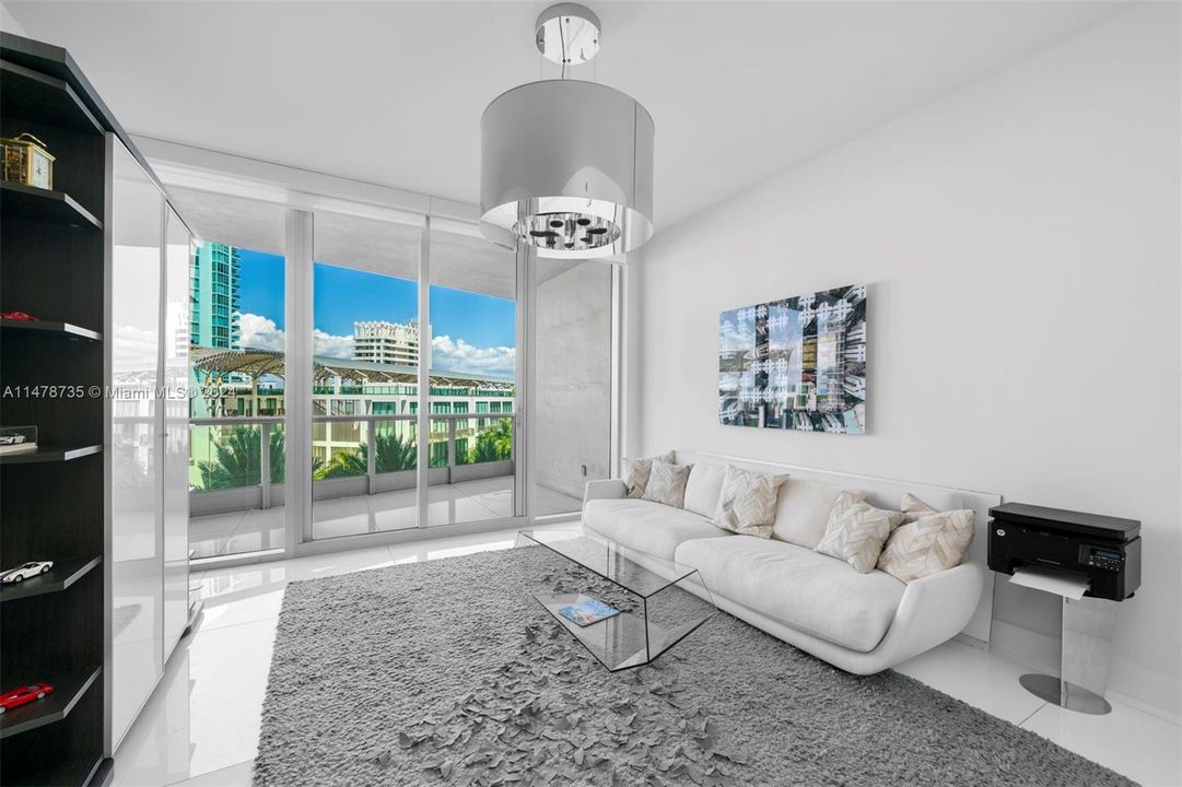 For Sale: $4,990,000 (4 beds, 4 baths, 3807 Square Feet)