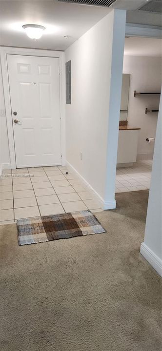 Recently Rented: $2,000 (1 beds, 1 baths, 736 Square Feet)