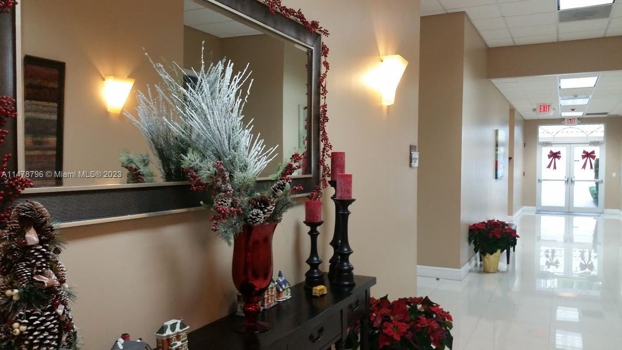 Recently Sold: $645,000 (3 beds, 2 baths, 1420 Square Feet)