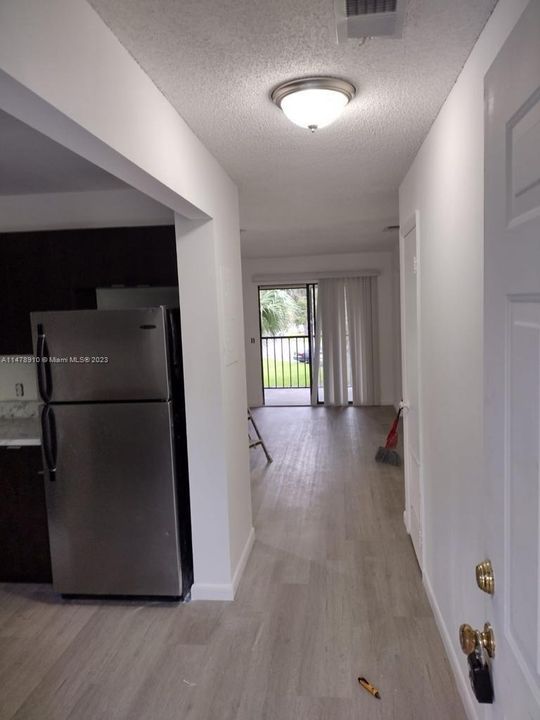 Recently Rented: $1,600 (2 beds, 2 baths, 744 Square Feet)