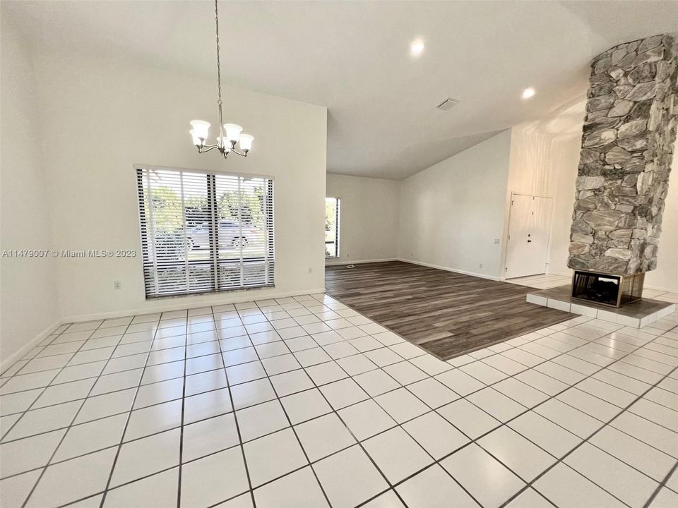 Recently Rented: $4,200 (4 beds, 2 baths, 2572 Square Feet)