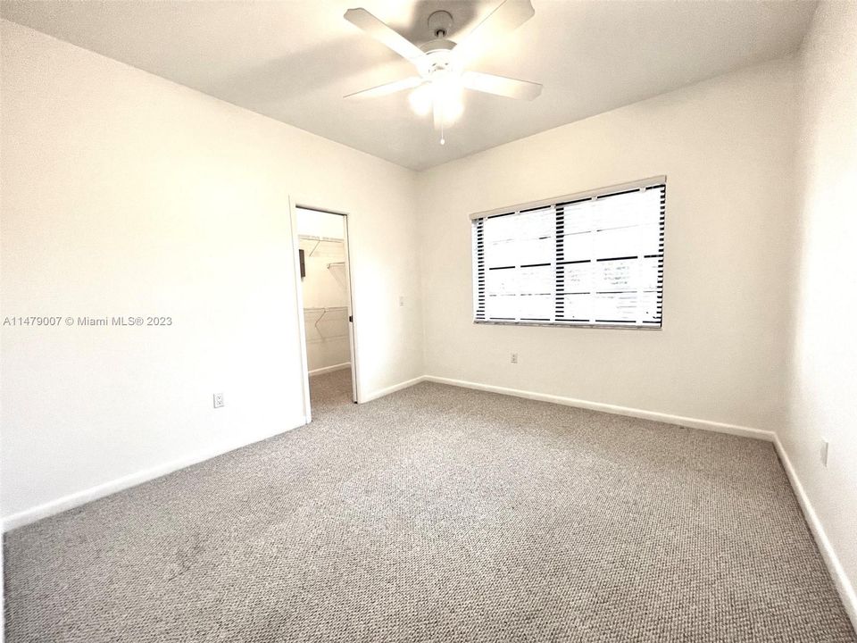 Recently Rented: $4,200 (4 beds, 2 baths, 2572 Square Feet)