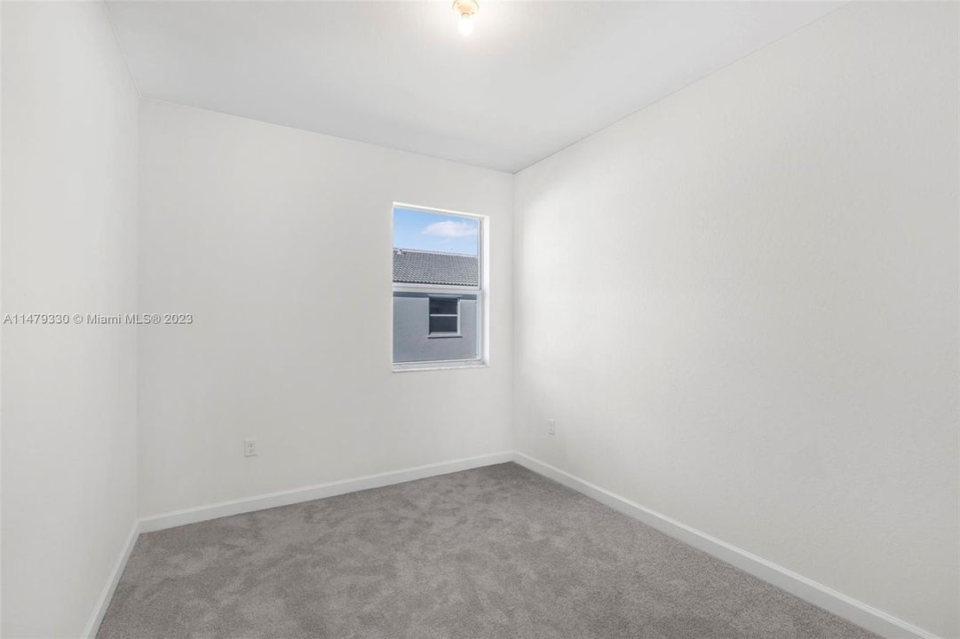 Recently Rented: $2,995 (4 beds, 2 baths, 0 Square Feet)