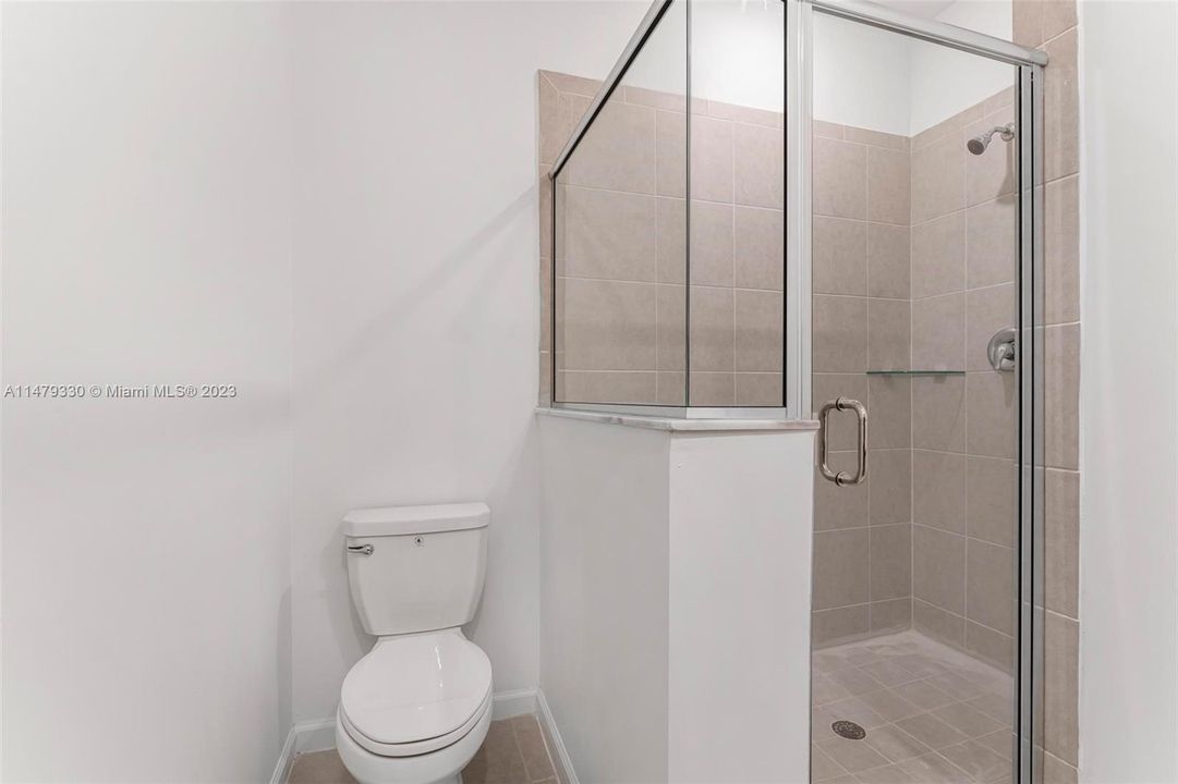 Recently Rented: $2,995 (4 beds, 2 baths, 0 Square Feet)