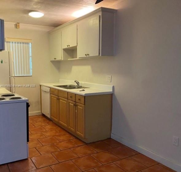 Vendido Recientemente: $187,000 (1 camas, 1 baños, 646 Pies cuadrados)