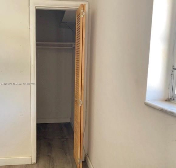 Vendido Recientemente: $187,000 (1 camas, 1 baños, 646 Pies cuadrados)