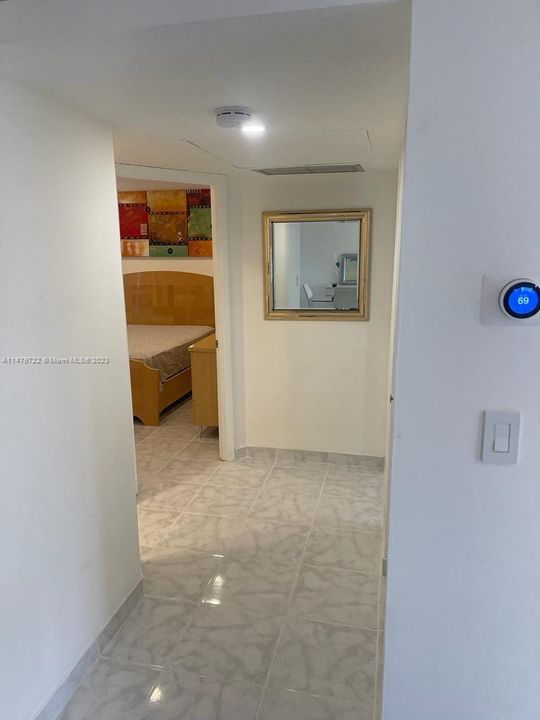 En Venta: $197,000 (2 camas, 2 baños, 944 Pies cuadrados)