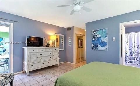 Vendido Recientemente: $225,000 (2 camas, 2 baños, 1100 Pies cuadrados)