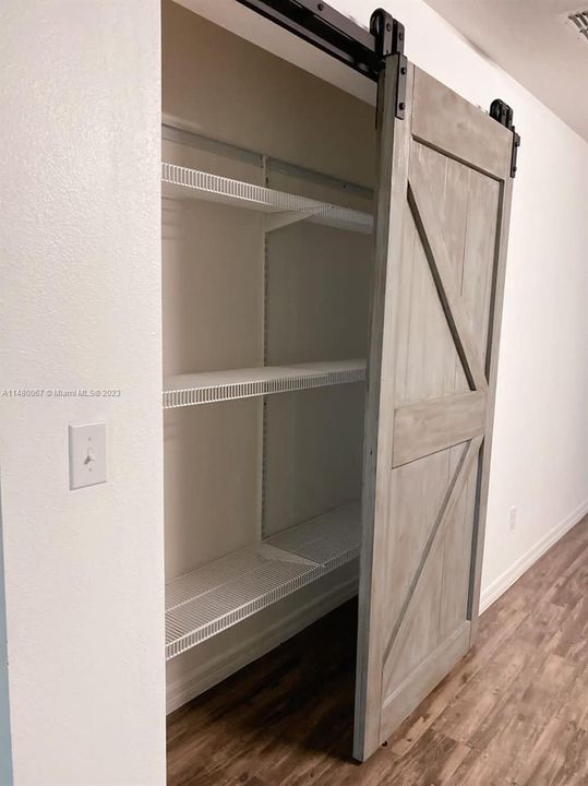 Recientemente alquilado: $2,100 (3 camas, 2 baños, 1526 Pies cuadrados)