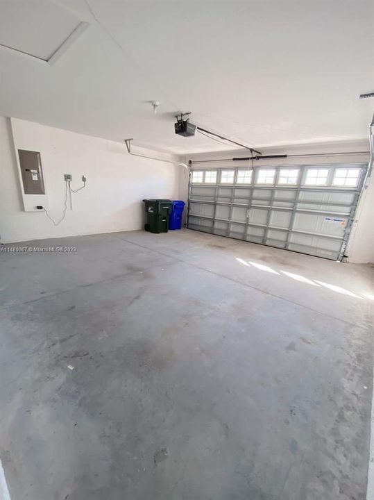 Recientemente alquilado: $2,100 (3 camas, 2 baños, 1526 Pies cuadrados)