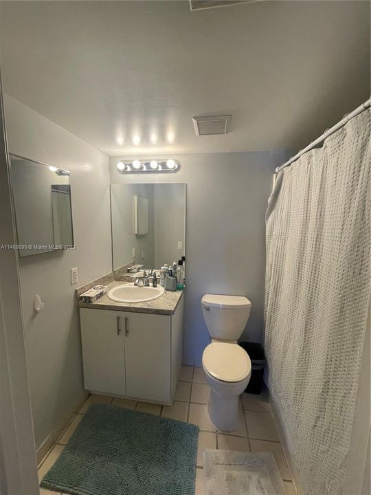 Recently Rented: $1,770 (1 beds, 1 baths, 659 Square Feet)
