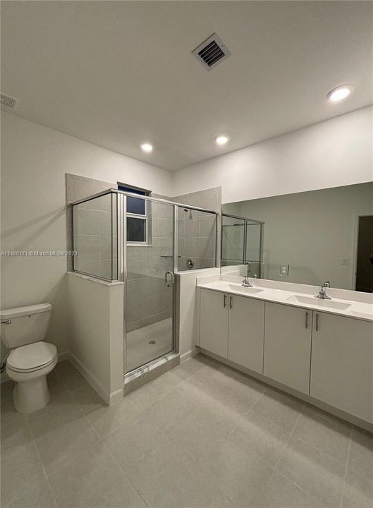 Недавно арендовано: $2,550 (3 спален, 2 ванн, 0 Квадратных фут)