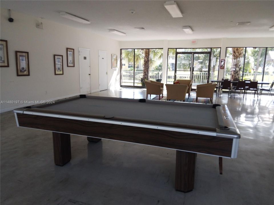 Recently Sold: $140,000 (2 beds, 2 baths, 850 Square Feet)