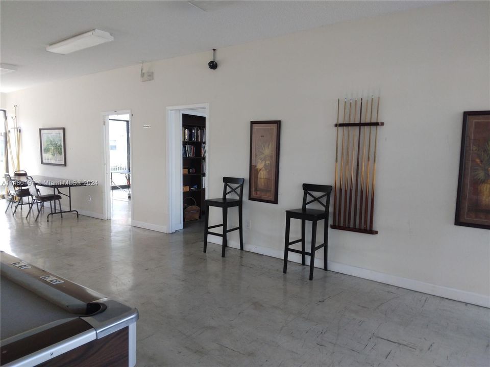 Recently Sold: $140,000 (2 beds, 2 baths, 850 Square Feet)