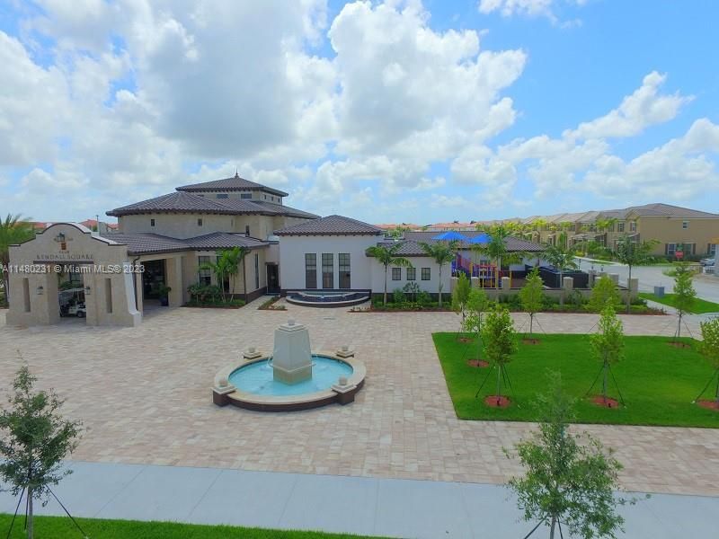 Recently Rented: $3,400 (4 beds, 3 baths, 1944 Square Feet)