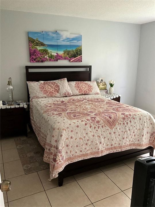 Recently Sold: $189,000 (2 beds, 2 baths, 920 Square Feet)