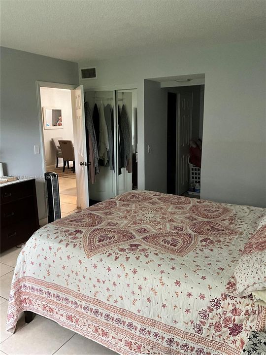 Recently Sold: $189,000 (2 beds, 2 baths, 920 Square Feet)