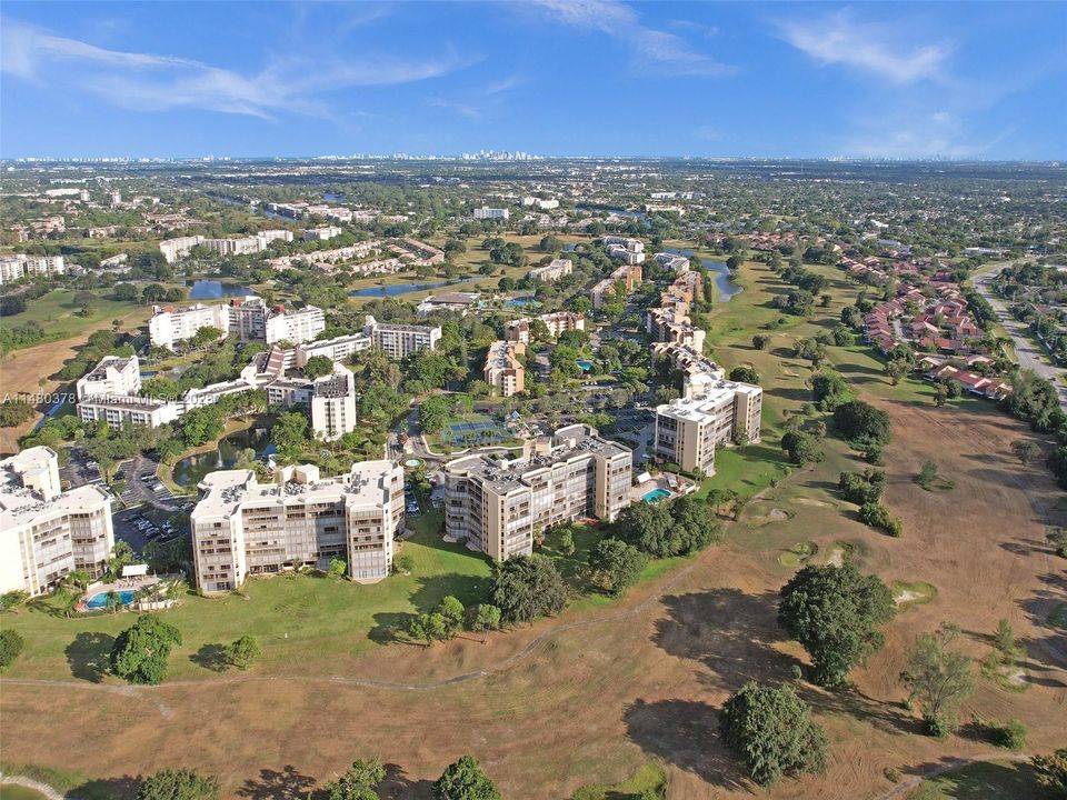 Recently Sold: $174,500 (2 beds, 2 baths, 1407 Square Feet)