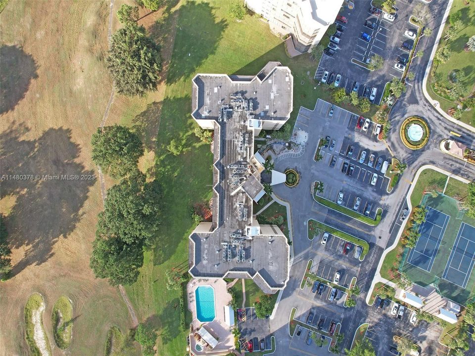 Recently Sold: $174,500 (2 beds, 2 baths, 1407 Square Feet)