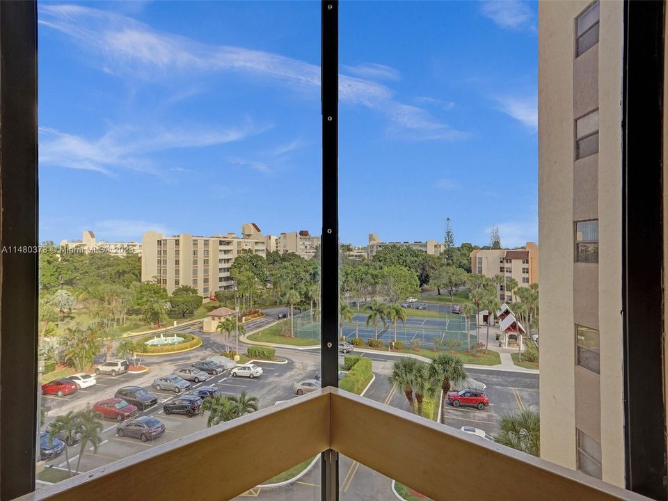 Recently Sold: $174,500 (2 beds, 2 baths, 1407 Square Feet)