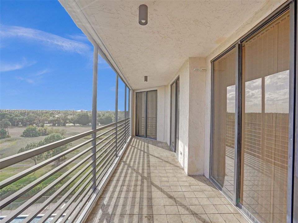 Recently Sold: $174,500 (2 beds, 2 baths, 1407 Square Feet)