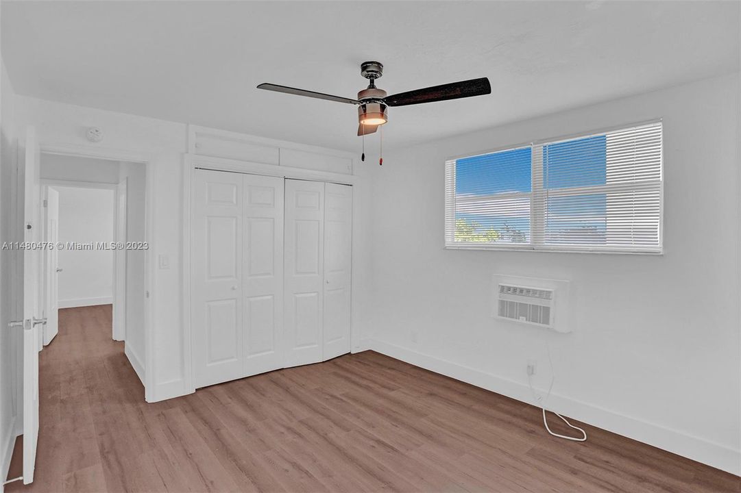 Recently Rented: $2,600 (2 beds, 1 baths, 760 Square Feet)