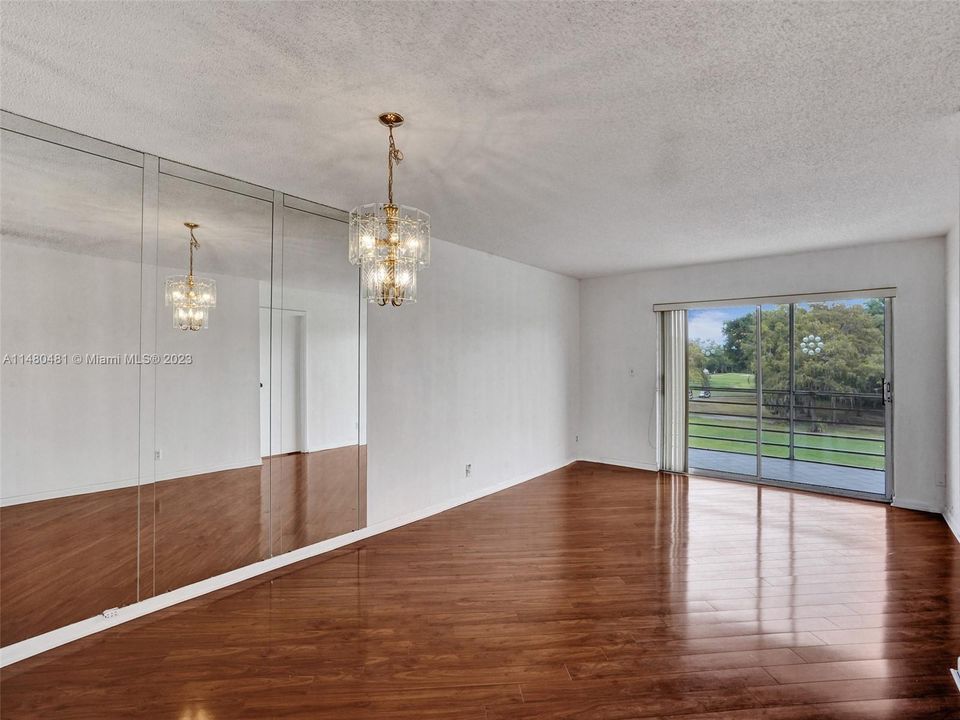 Recently Sold: $170,000 (2 beds, 2 baths, 1040 Square Feet)