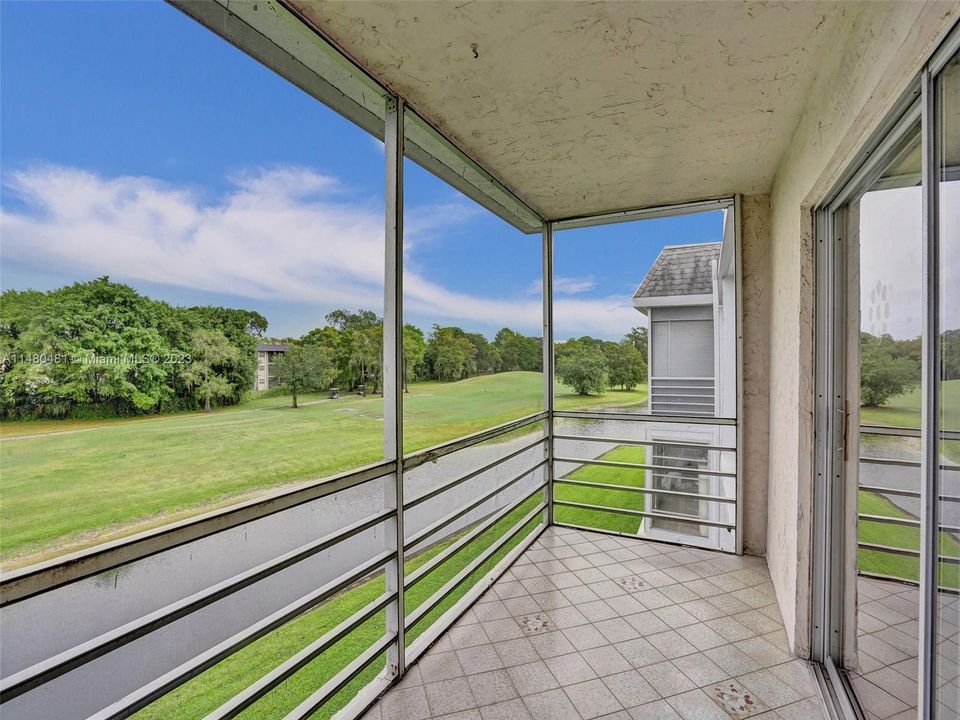 Recently Sold: $170,000 (2 beds, 2 baths, 1040 Square Feet)