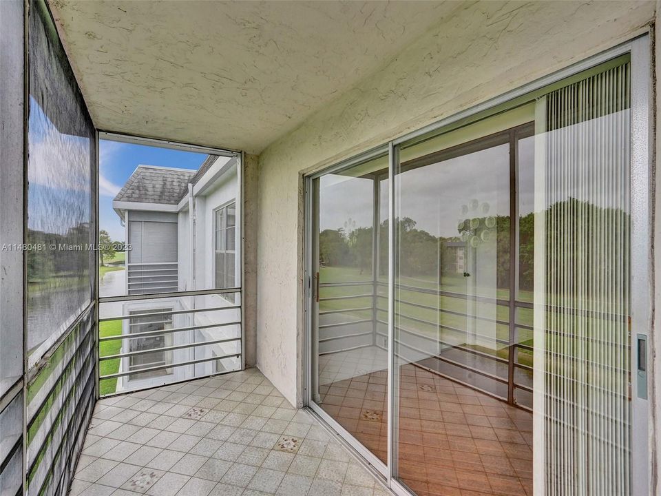 Recently Sold: $170,000 (2 beds, 2 baths, 1040 Square Feet)