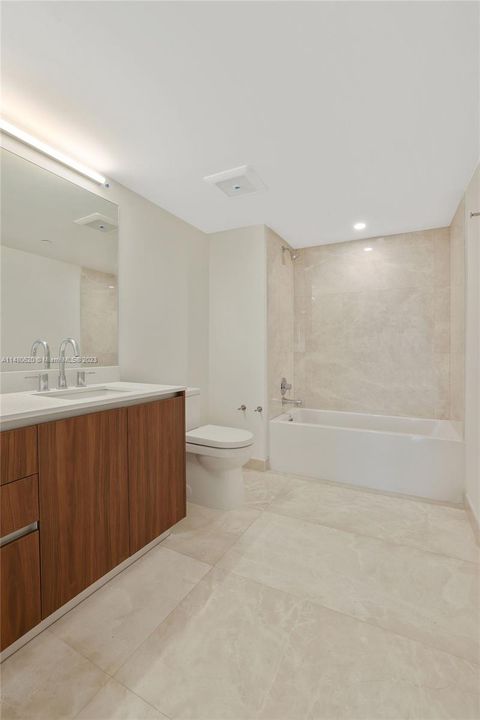 Недавно арендовано: $14,643 (3 спален, 3 ванн, 2564 Квадратных фут)