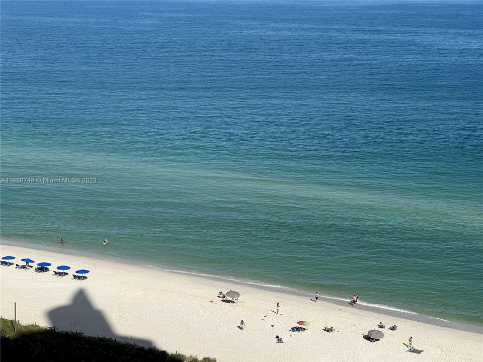 Recently Sold: $895,000 (2 beds, 2 baths, 1340 Square Feet)