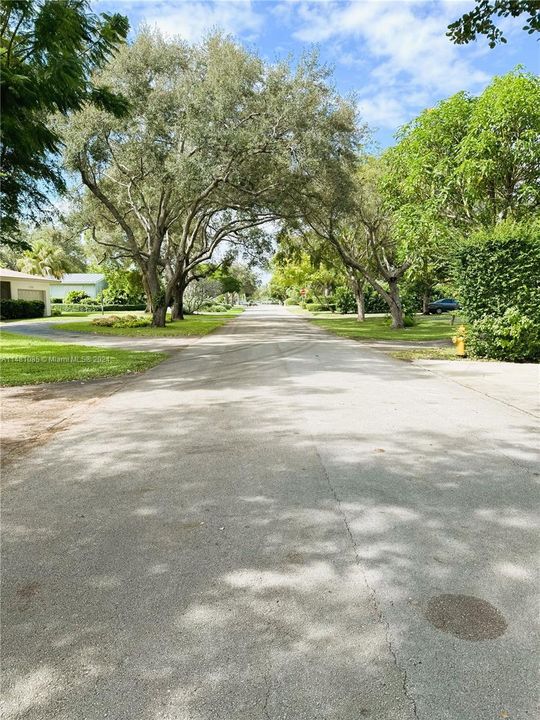 Recently Rented: $7,000 (4 beds, 3 baths, 2676 Square Feet)