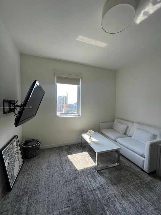 Недавно арендовано: $4,100 (2 спален, 2 ванн, 1088 Квадратных фут)