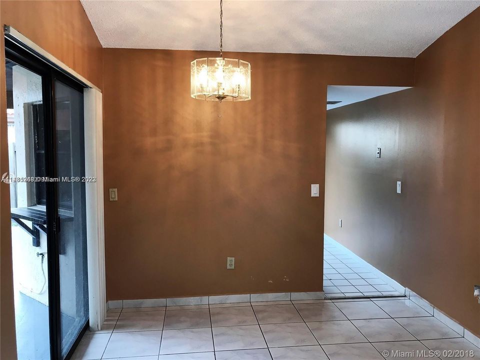 Recently Rented: $2,500 (2 beds, 2 baths, 940 Square Feet)