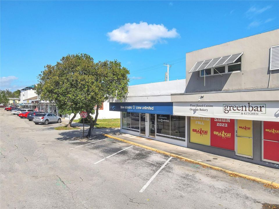 Recently Sold: $885,000 (0 beds, 0 baths, 0 Square Feet)