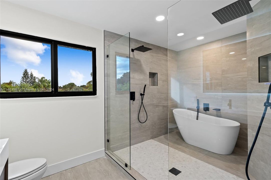 Active With Contract: $1,695,000 (4 beds, 3 baths, 4079 Square Feet)