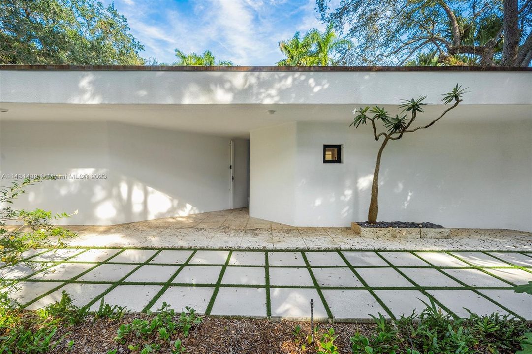 Недавно продано: $4,500,000 (3 спален, 3 ванн, 2409 Квадратных фут)