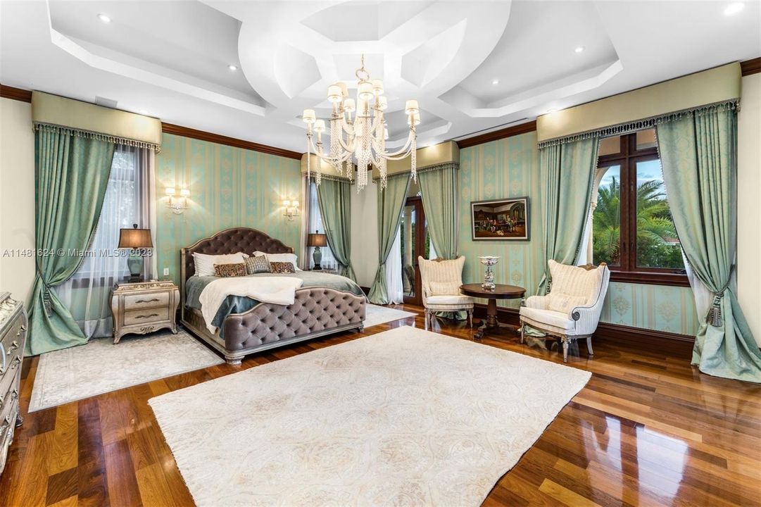 For Sale: $23,000,000 (10 beds, 11 baths, 11883 Square Feet)