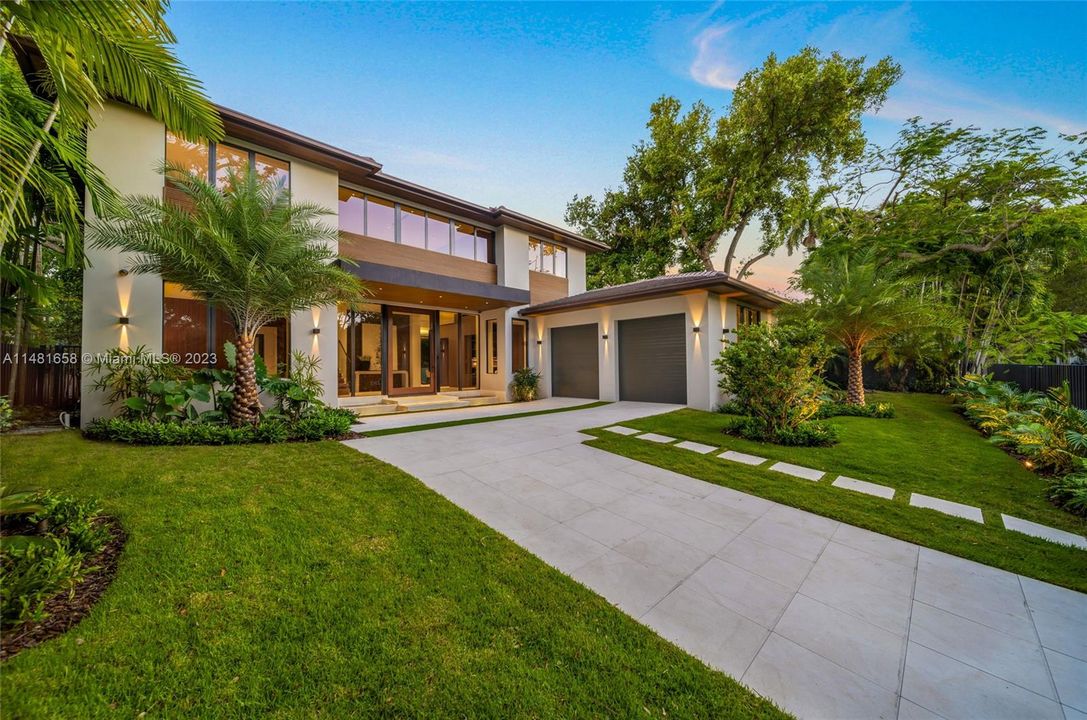 Recently Sold: $7,675,000 (6 beds, 5 baths, 0 Square Feet)