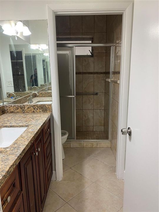 Recently Rented: $3,900 (4 beds, 2 baths, 1742 Square Feet)