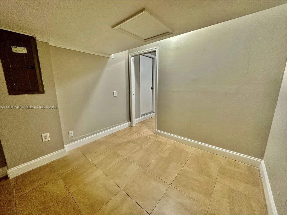 Recientemente alquilado: $2,500 (3 camas, 2 baños, 1030 Pies cuadrados)