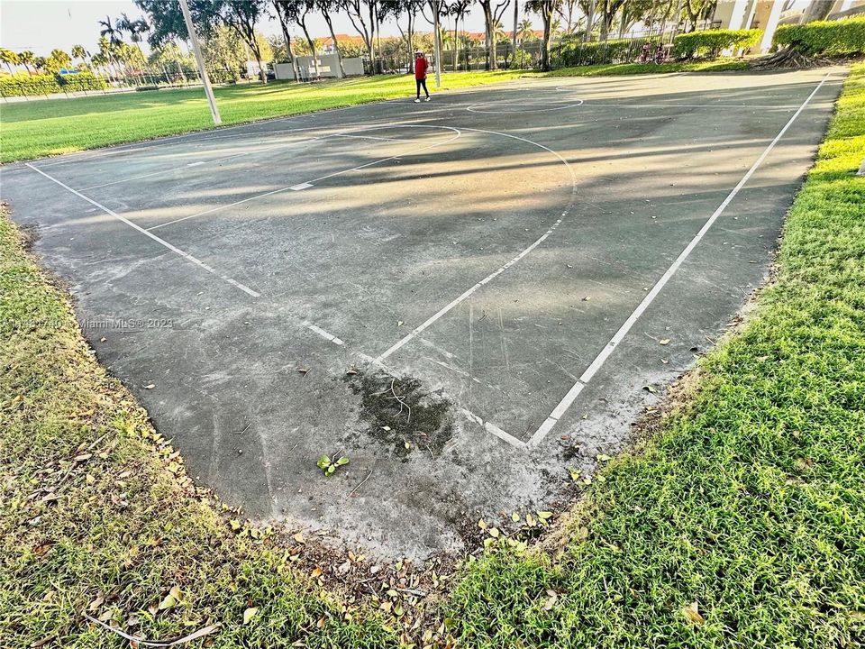 Recientemente alquilado: $2,500 (3 camas, 2 baños, 1030 Pies cuadrados)