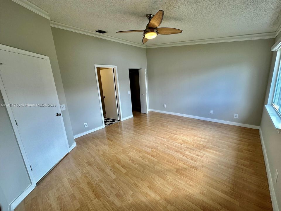 Recientemente alquilado: $2,500 (3 camas, 2 baños, 1030 Pies cuadrados)